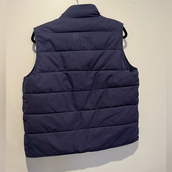 Men’s Puffer Vest - Picture 2 of 3